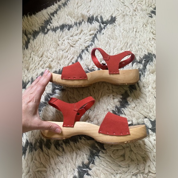 NWOT El Naturalista sandals in coral, size 40 (9.5) - Picture 3 of 6